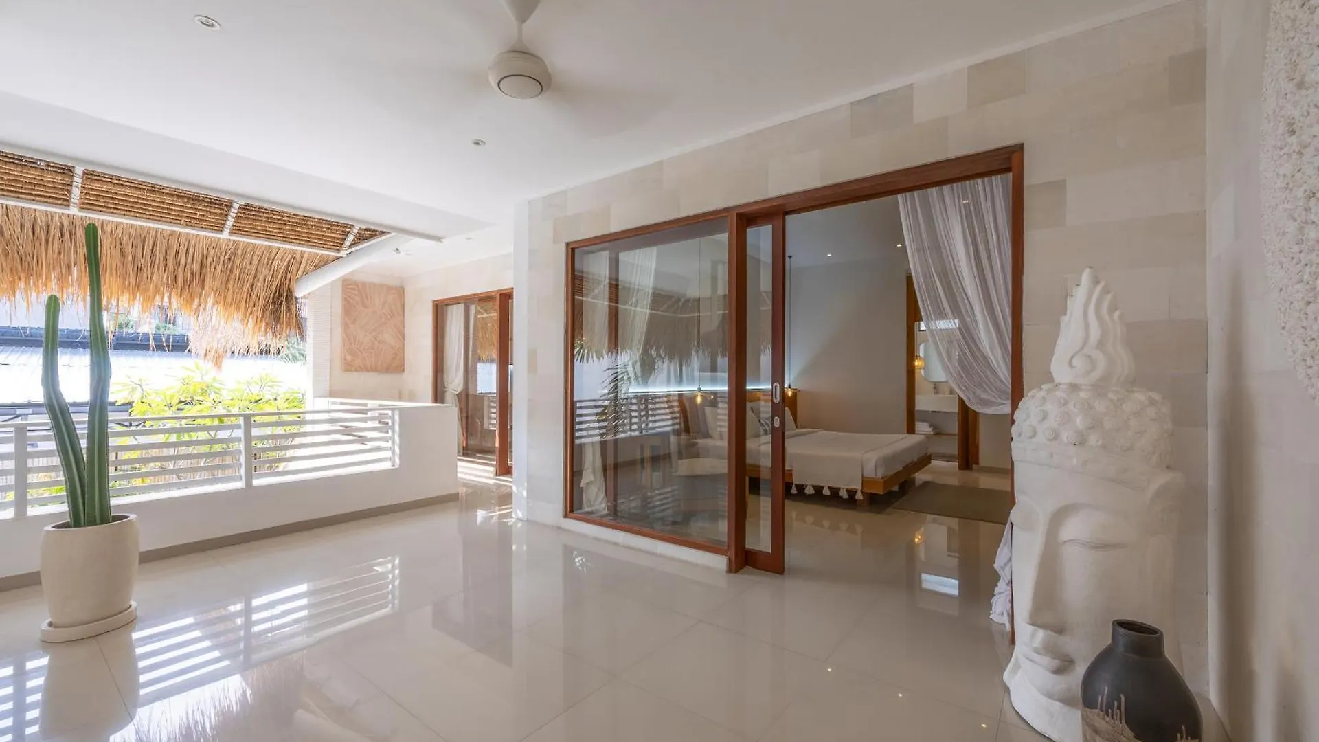 Turan Casa Tamira Seminyak Villa