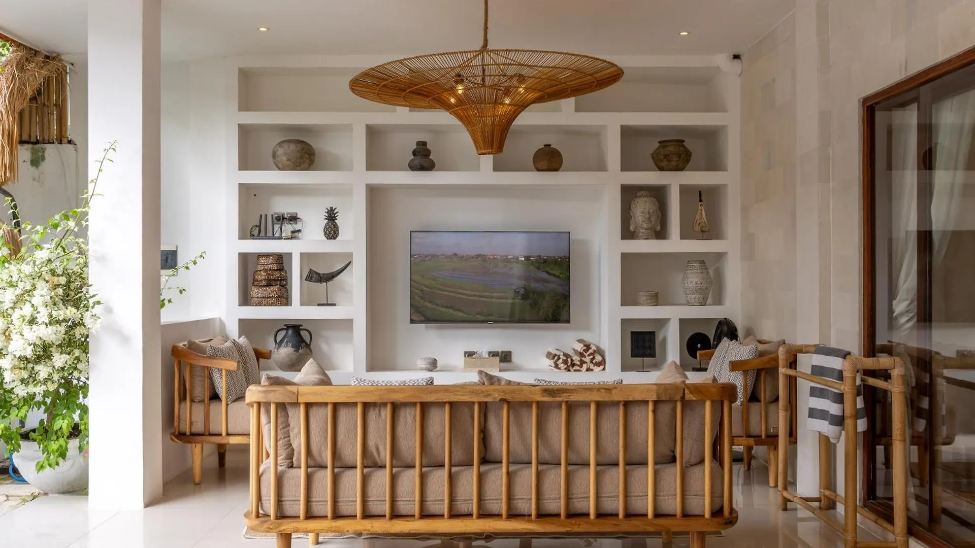 Turan Casa Tamira Seminyak Villa