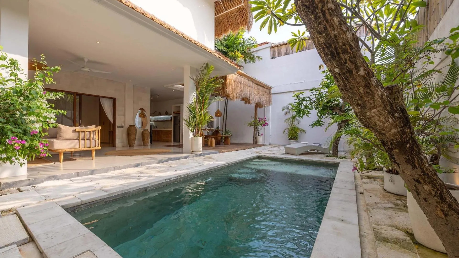 Turan Casa Tamira Seminyak Villa